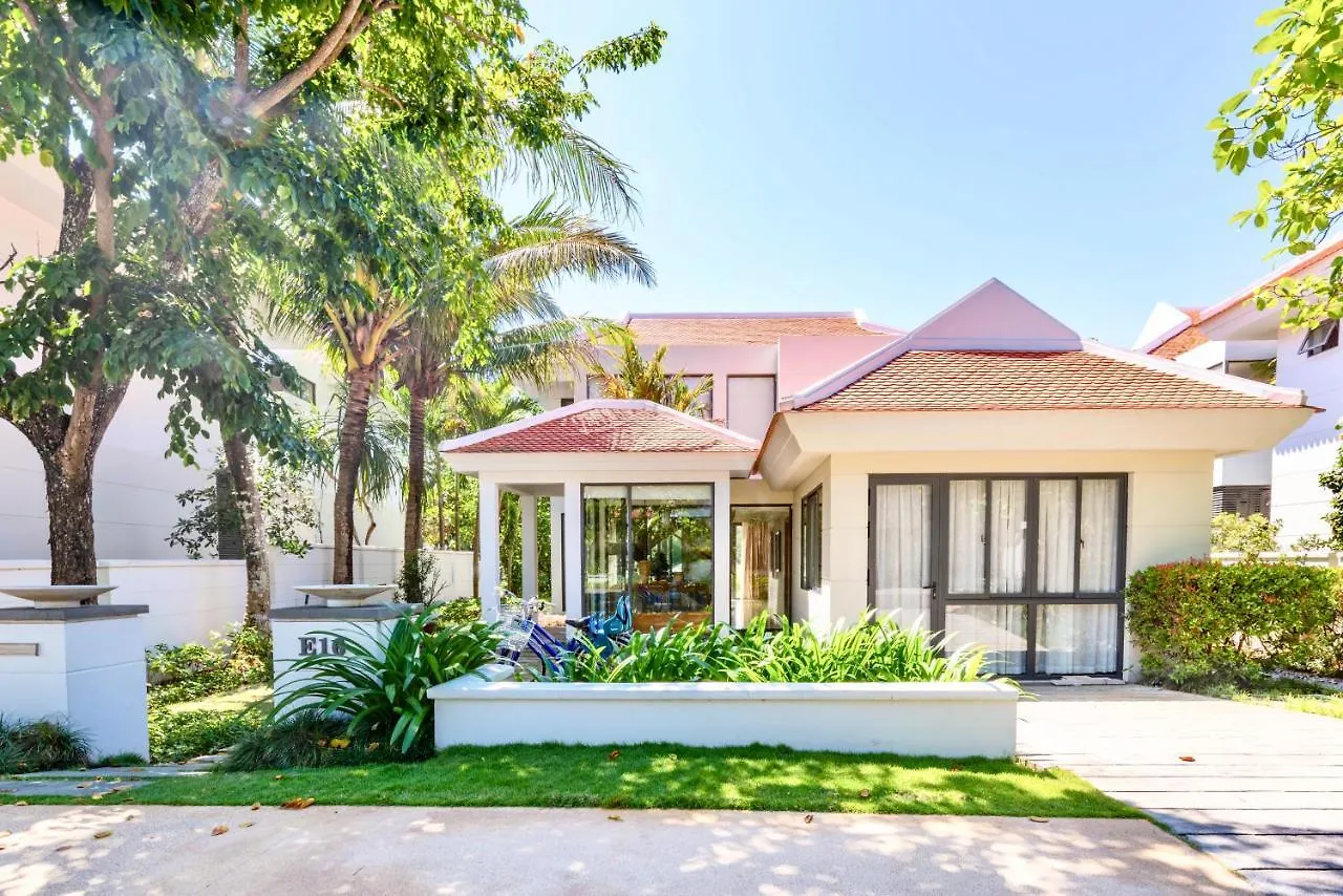 Luxury Ocean Villa 3 Bedrooms Close To The Beach Da Nang