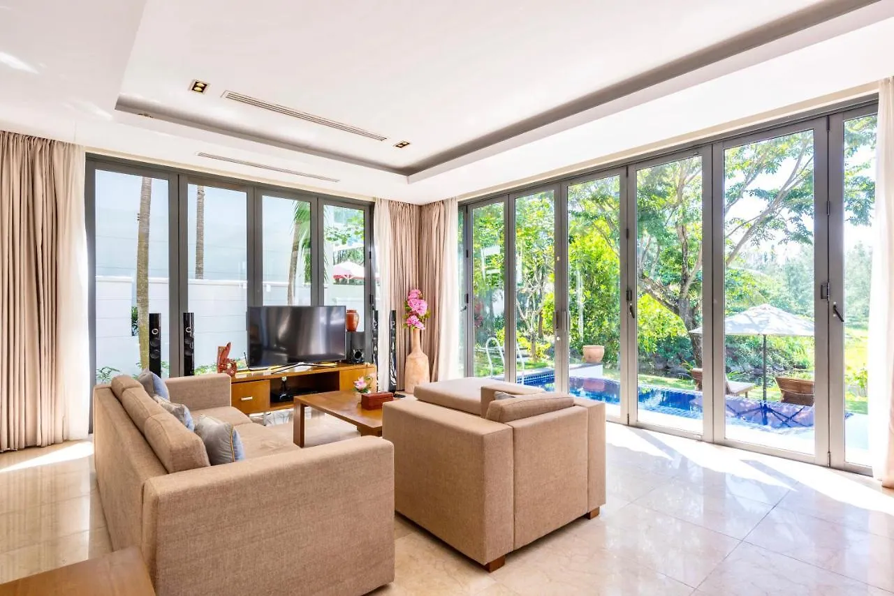 Luxury Ocean Villa 3 Bedrooms Close To The Beach Da Nang